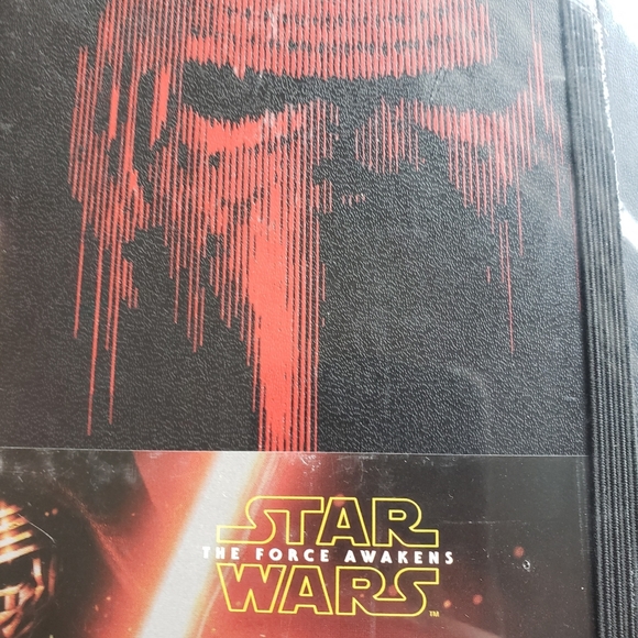 Moleskine Star Wars The Force Awakens Ep7 Kylo Ren Notebook Large Ruled - Picture 3 of 3